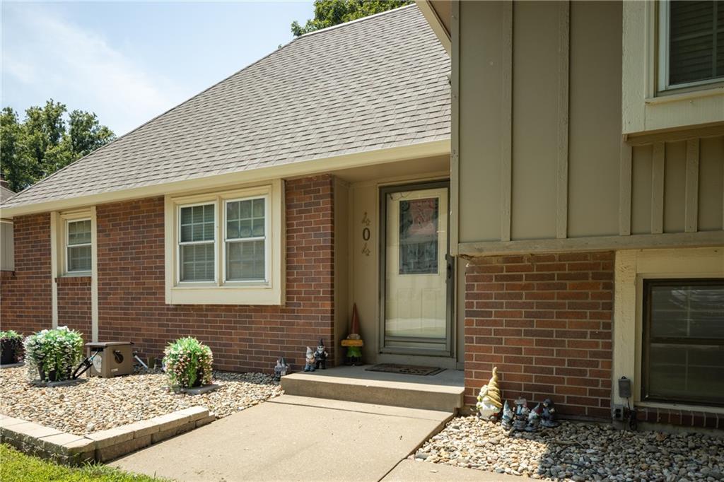 5th image of 404 S Sunset Ln, Raymore, MO 64083 | MLS# 2630178