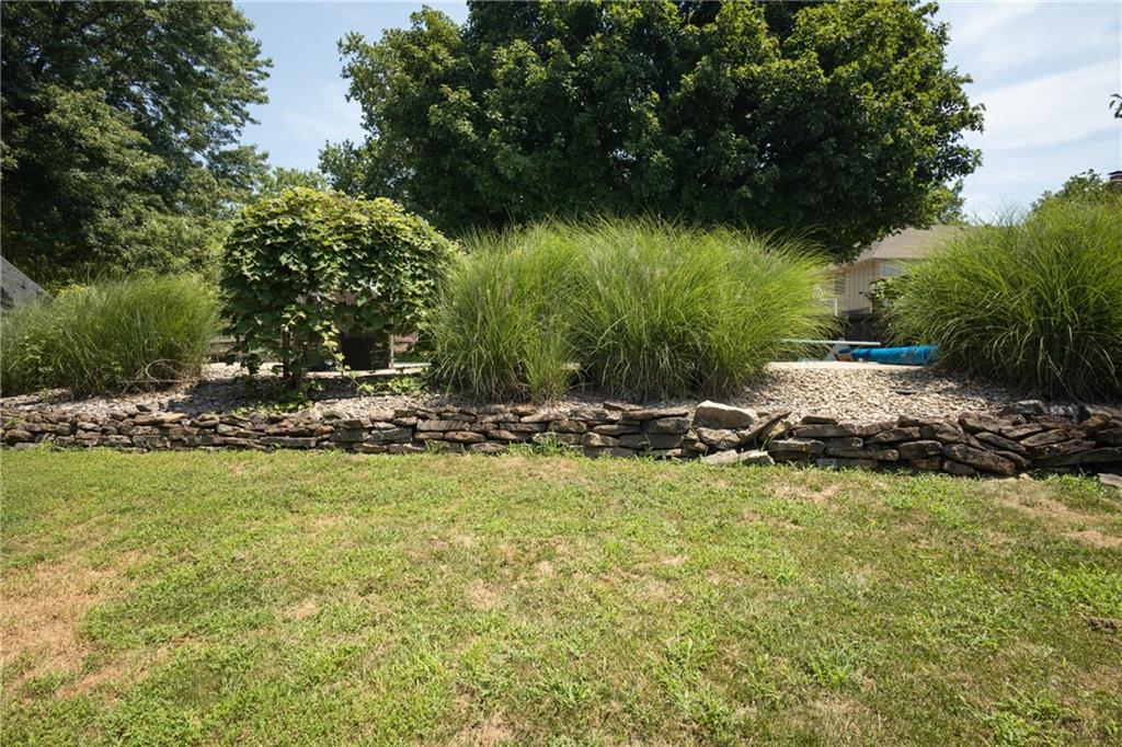 61st image of 404 S Sunset Ln, Raymore, MO 64083 | MLS# 2630178