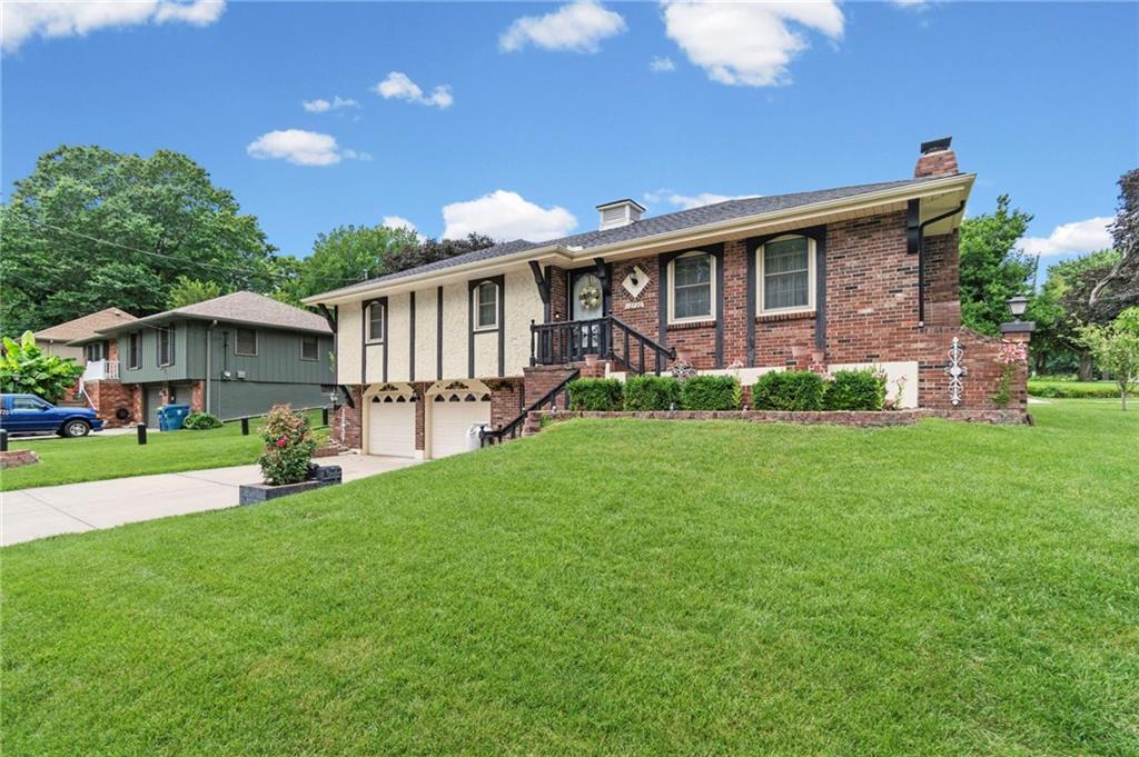 5th image of 12720 E Silver Ln, Sugar Creek, MO 64050 | MLS# 2630248