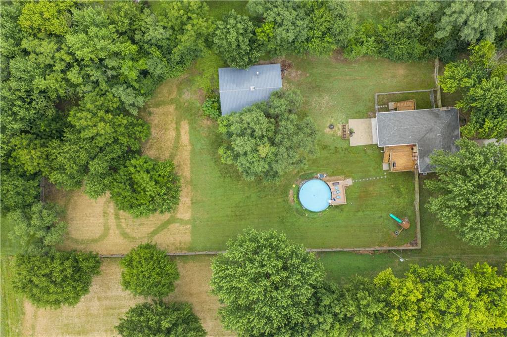 3rd image of 13968 Mcintyre Rd, Leavenworth, KS 66048 | MLS# 2630249