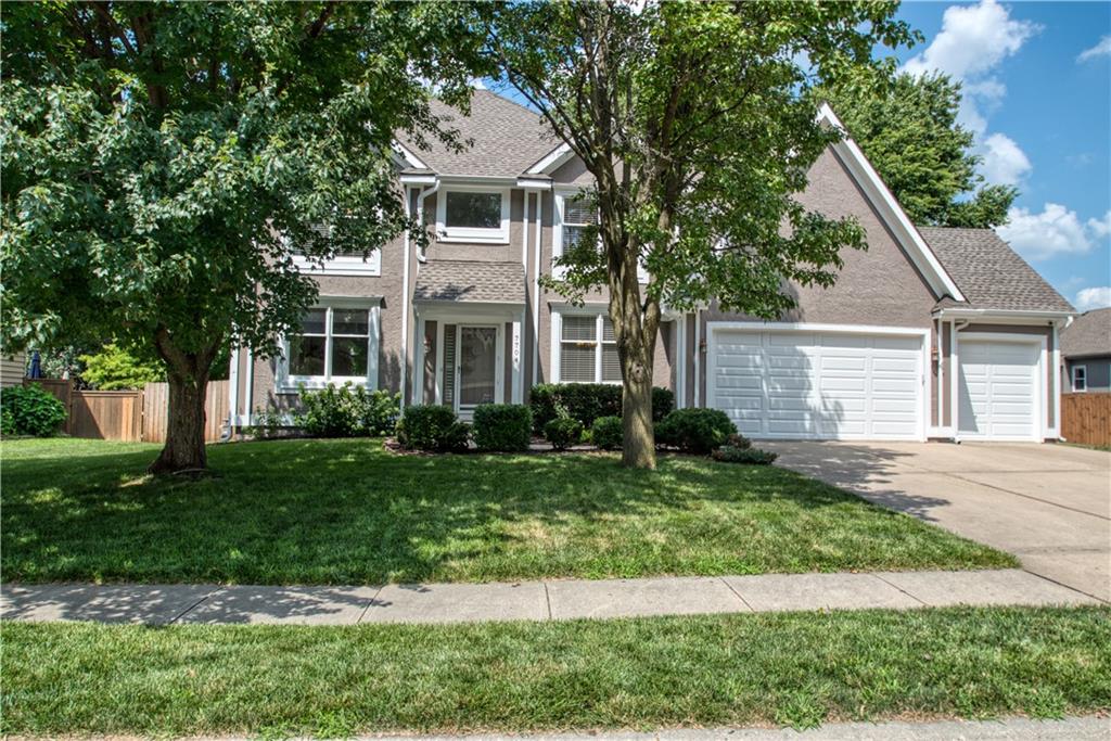 2nd image of 7704 N Shannon Ave, Kansas City, MO 64152 | MLS# 2630364