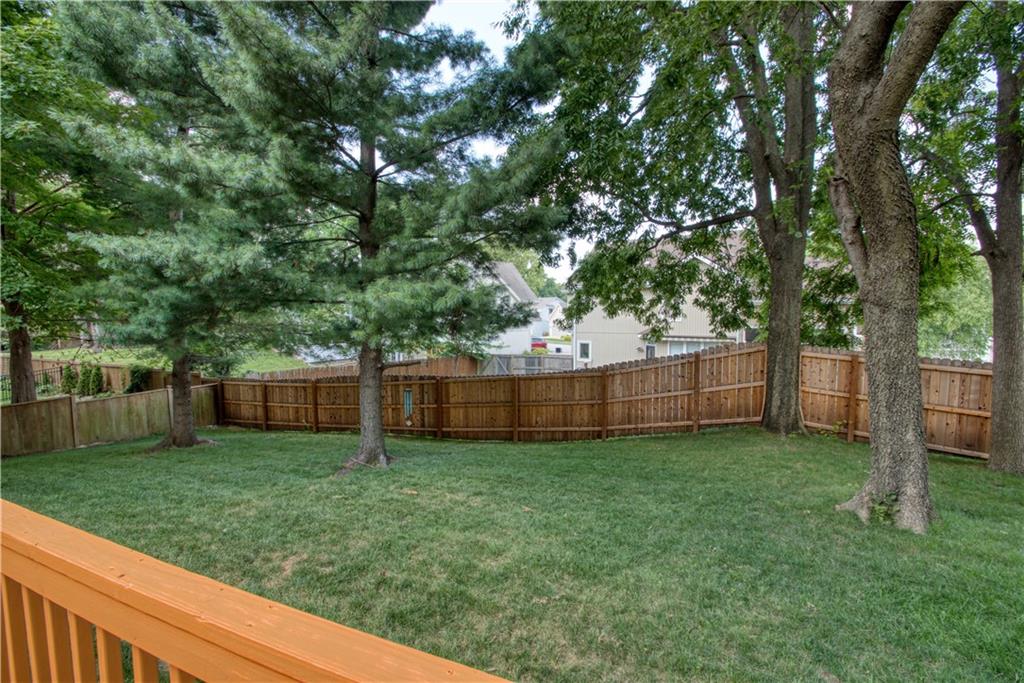 32nd image of 7704 N Shannon Ave, Kansas City, MO 64152 | MLS# 2630364