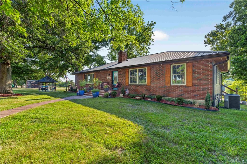 3rd image of 32240 Rockville Rd, Louisburg, KS 66053 | MLS# 2630406