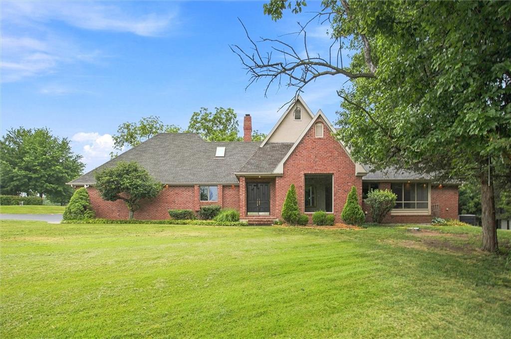 1st image of 2530 Greenwood Dr, Ottawa, KS 66067 | MLS# 2630424