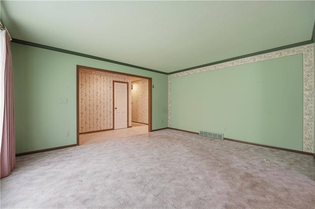 4th image of 4320 S Dover Ave, Independence, MO 64055 | MLS# 2630440