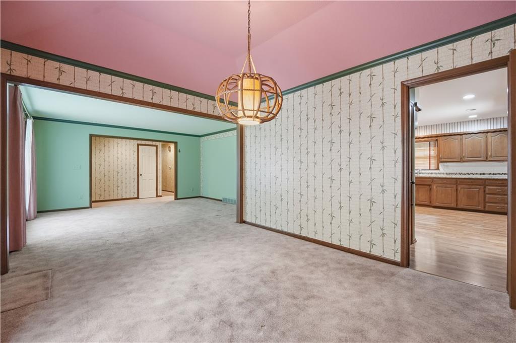 2nd image of 4320 S Dover Ave, Independence, MO 64055 | MLS# 2630440