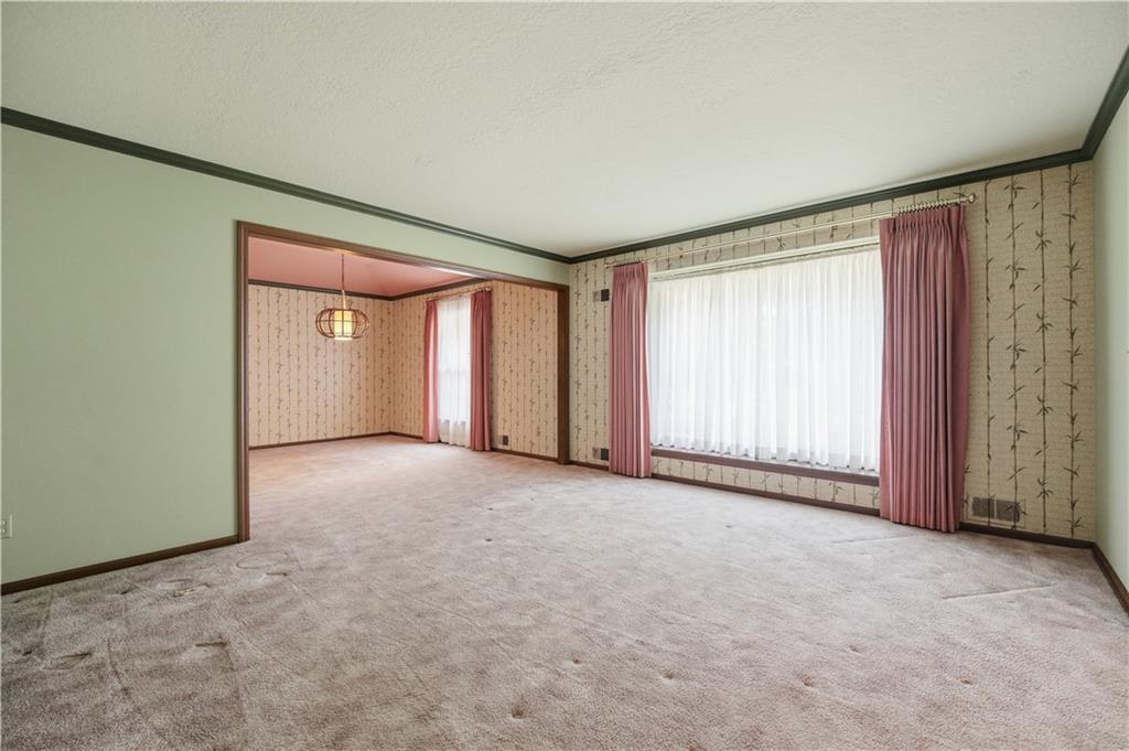 3rd image of 4320 S Dover Ave, Independence, MO 64055 | MLS# 2630440