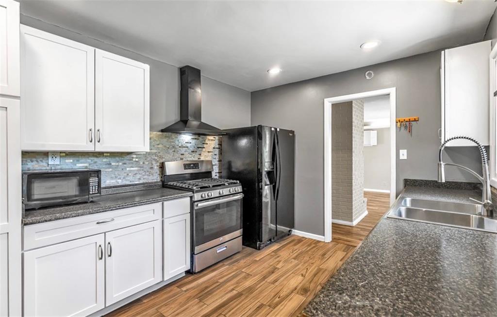 4th image of 9805 E 33Rd St, Independence, MO 64052 | MLS# 2630519