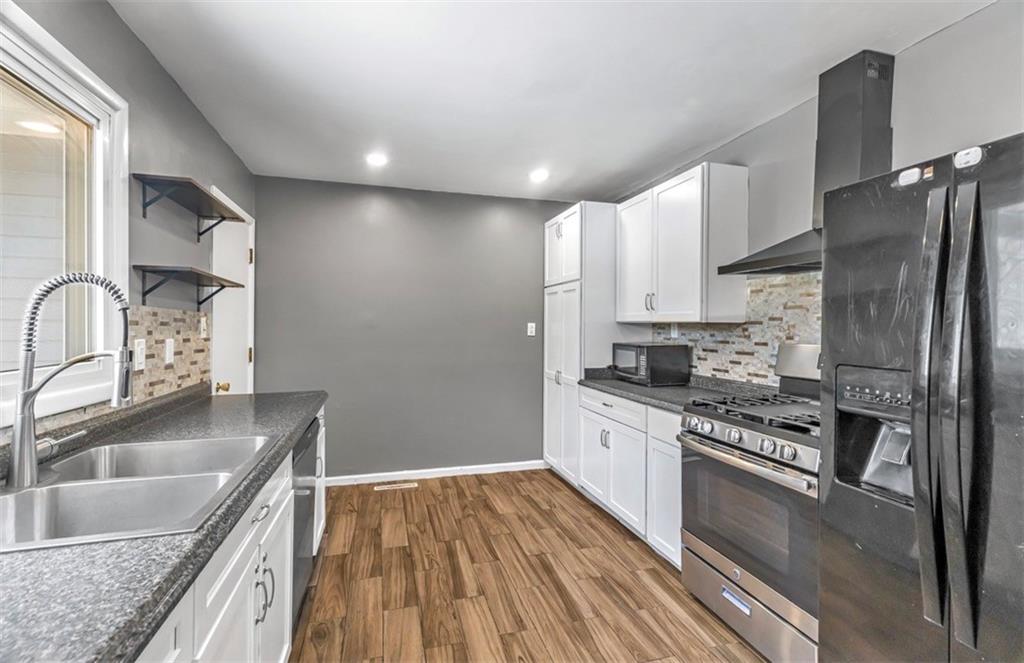 5th image of 9805 E 33Rd St, Independence, MO 64052 | MLS# 2630519