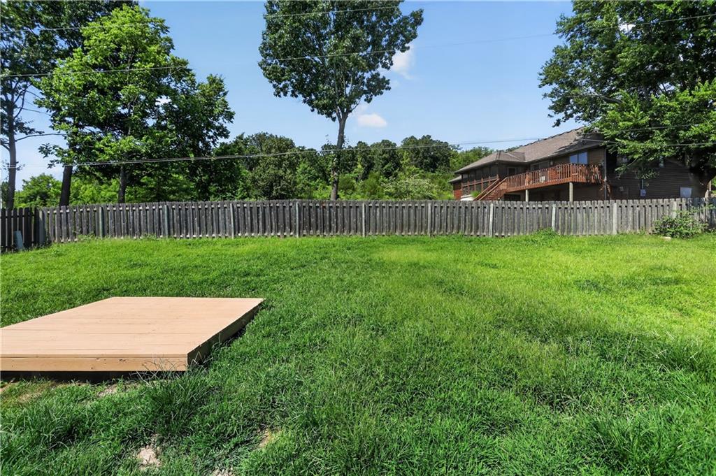 31st image of 2314 Cambridge St, Leavenworth, KS 66048 | MLS# 2630557