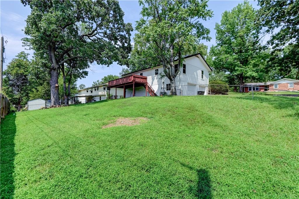 5th image of 2820 Berry Ln, Independence, MO 64057 | MLS# 2630596