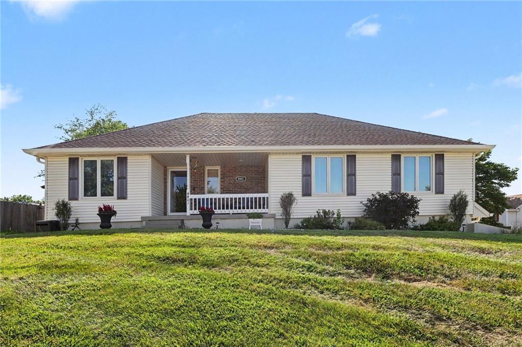 2nd image of 4401 Sw 12th St, Blue Springs, MO 64015 | MLS# 2630622