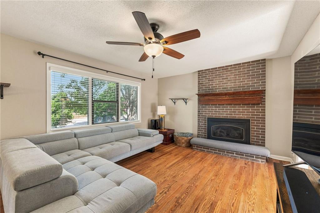 Homes for sale in Lenexa, KS | 8301 Clare Rd, Lenexa, KS 66227 | MLS# 2630717