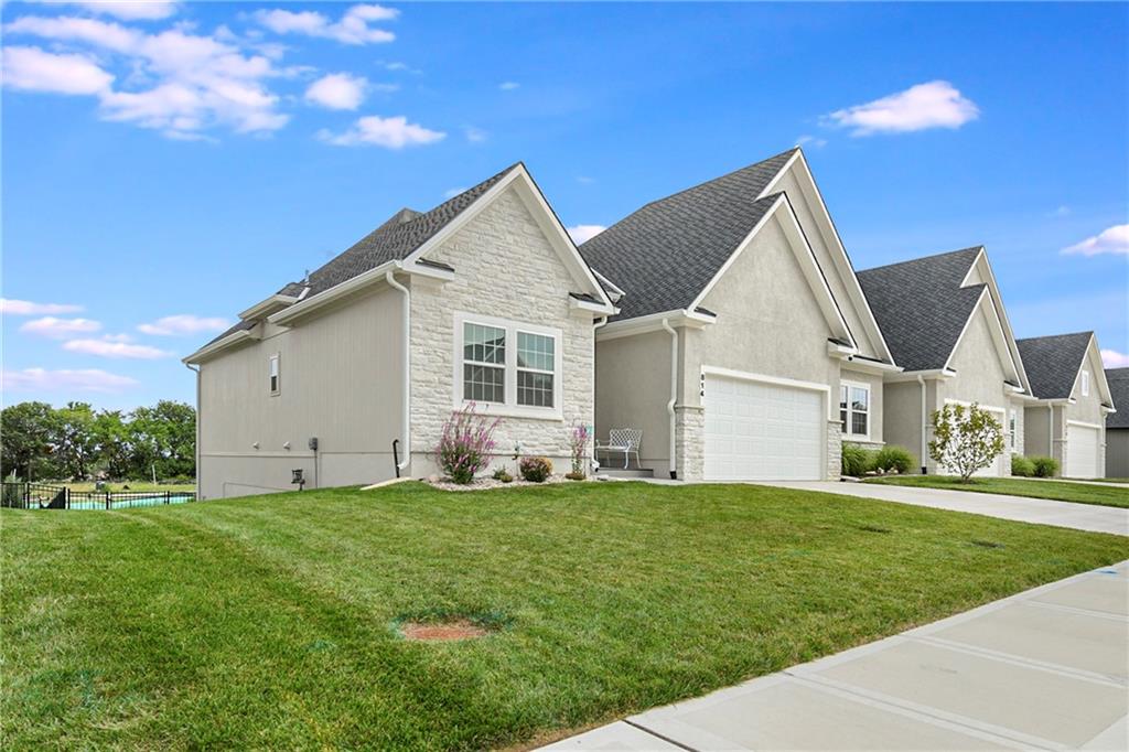 1st image of 814 Ne Algonquin St #A, Lees Summit, MO 64064 | MLS# 2630732