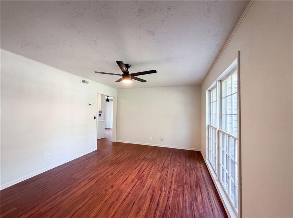 3rd image of 11615 W 68Th St, Shawnee, KS 66203 | MLS# 2630811
