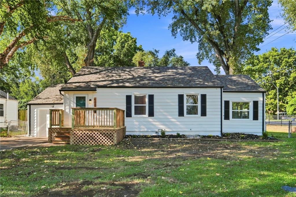 1st image of 400 W 86th Ter, Kansas City, MO 64114 | MLS# 2630816