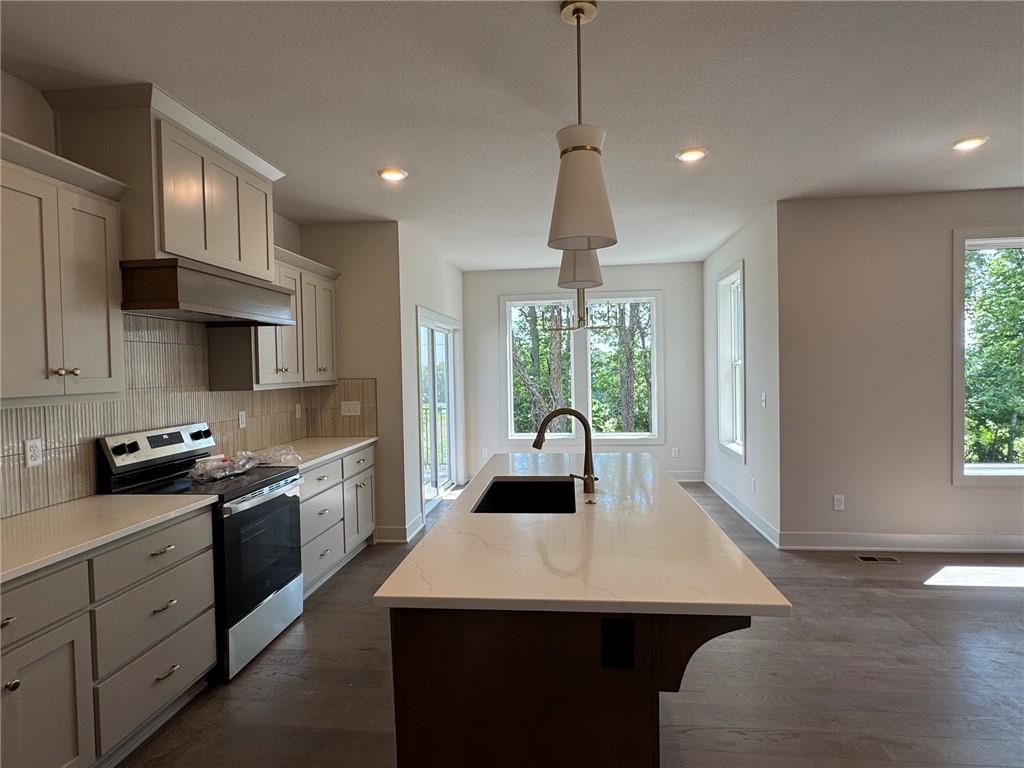 5th image of 1957 Longview Dr, Liberty, MO 64068 | MLS# 2630825