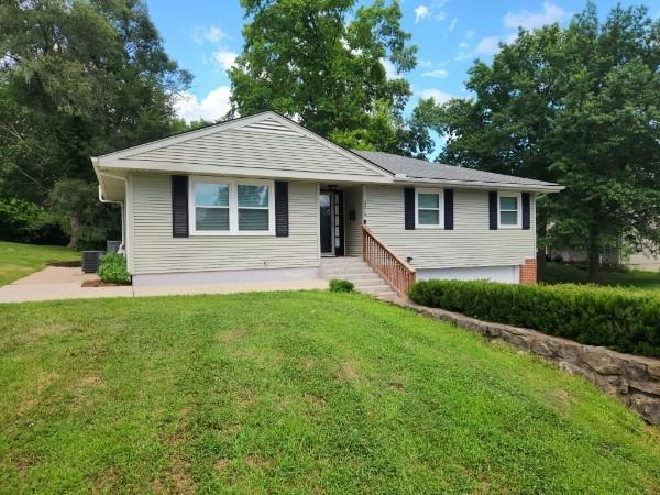 3rd image of 3219 S Vest Ave, Independence, MO 64055 | MLS# 2630875