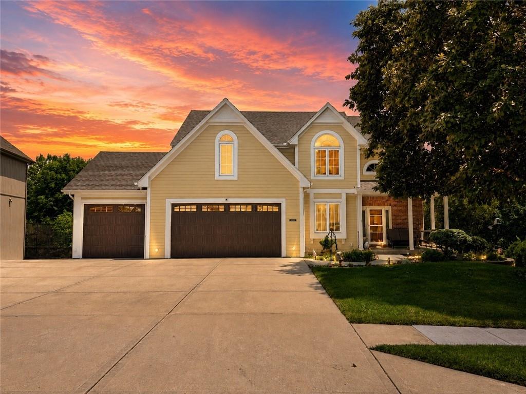 1st image of 9015 N Lane Ave, Kansas City, MO 64157 | MLS# 2630878