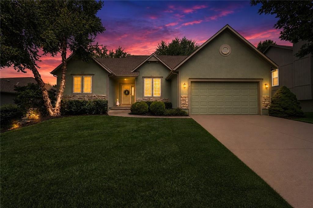1st image of 7878 W 155 Ter, Overland Park, KS 66223 | MLS# 2630891