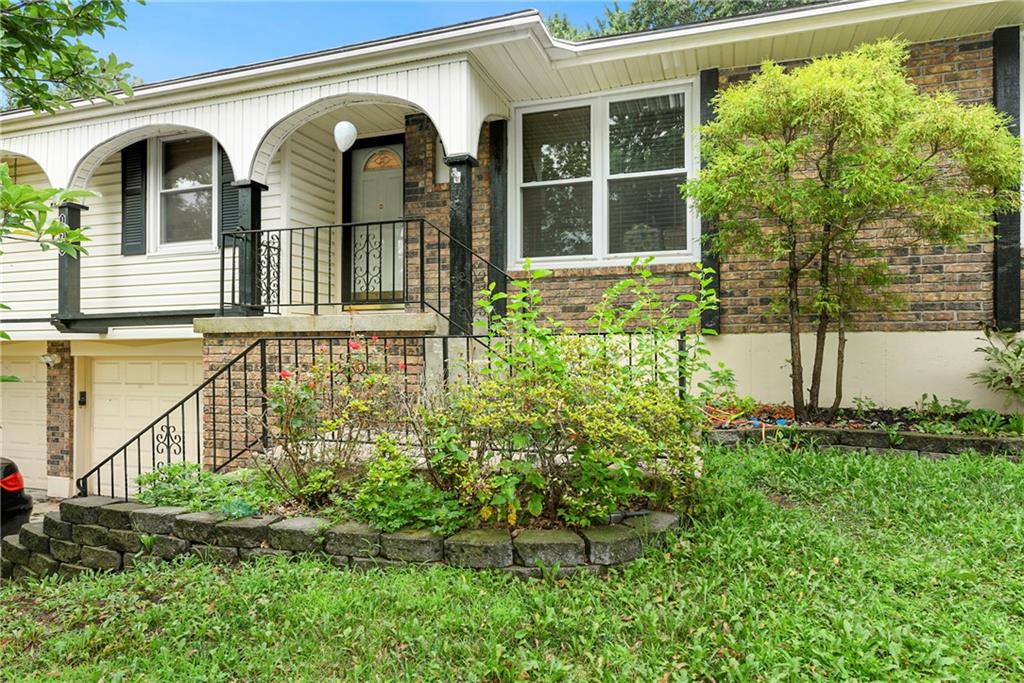1st image of 16505 Greenwald Dr, Belton, MO 64012 | MLS# 2630913
