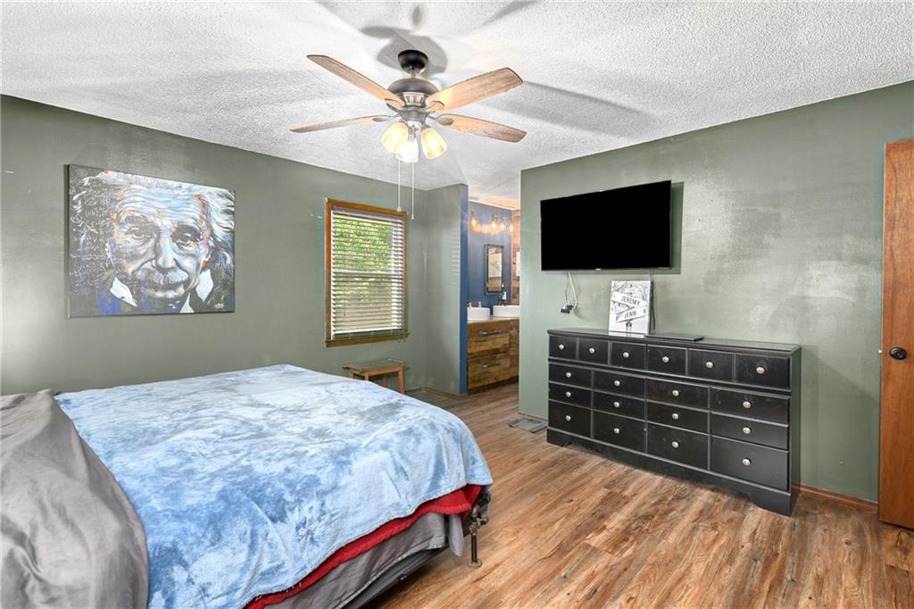 5th image of 16505 Greenwald Dr, Belton, MO 64012 | MLS# 2630913