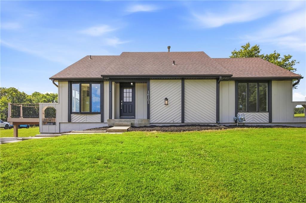 1st image of 16101 Cantrell Rd, Bonner Springs, KS 66012 | MLS# 2630918