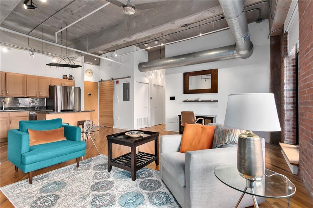 1st image of 2029 Grand Blvd #115, Kansas City, MO 64108 | MLS# 2631053