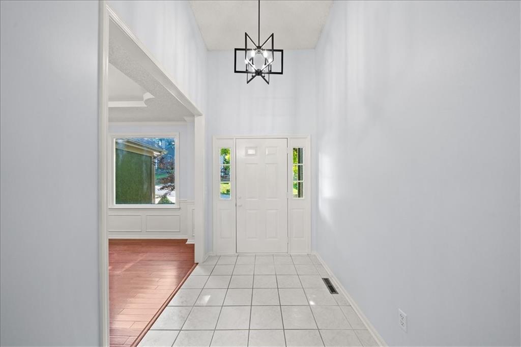4th image of 4122 Kerrington Dr, Independence, MO 64055 | MLS# 2631073