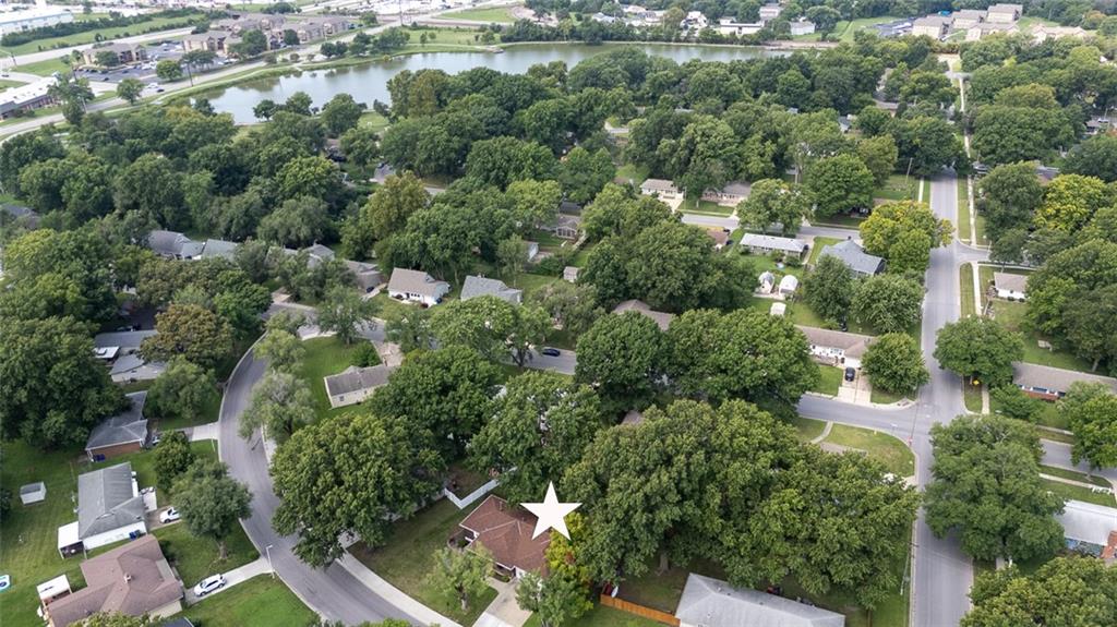 35th image of 805 S Brentwood St, Olathe, KS 66061 | MLS# 2631098