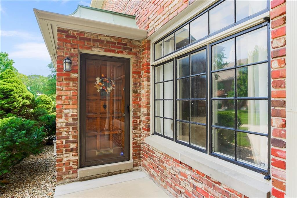3rd image of 8363 Somerset Dr #8363, Prairie Village, KS 66207 | MLS# 2631143