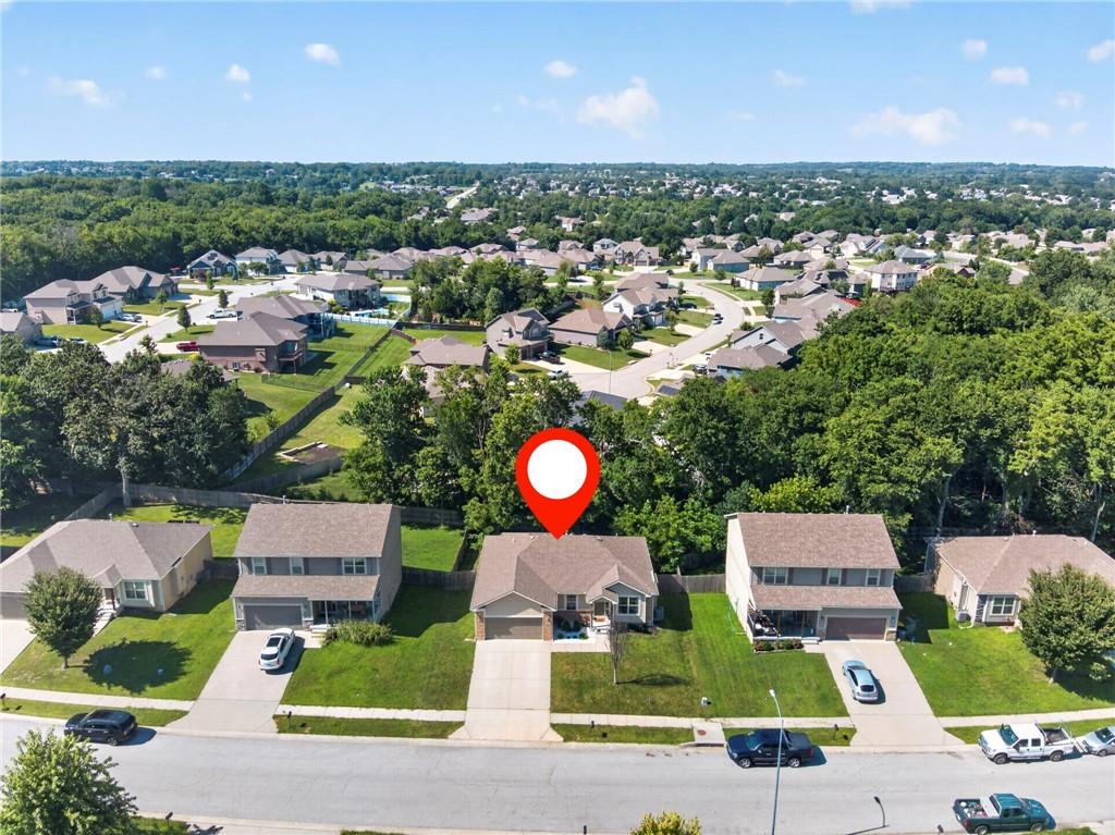 31st image of 1308 Nw Hilltop Ln, Grain Valley, MO 64029 | MLS# 2631154