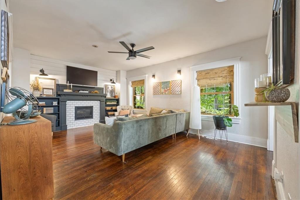 4th image of 3717 Tracy Ave, Kansas City, MO 64109 | MLS# 2631171