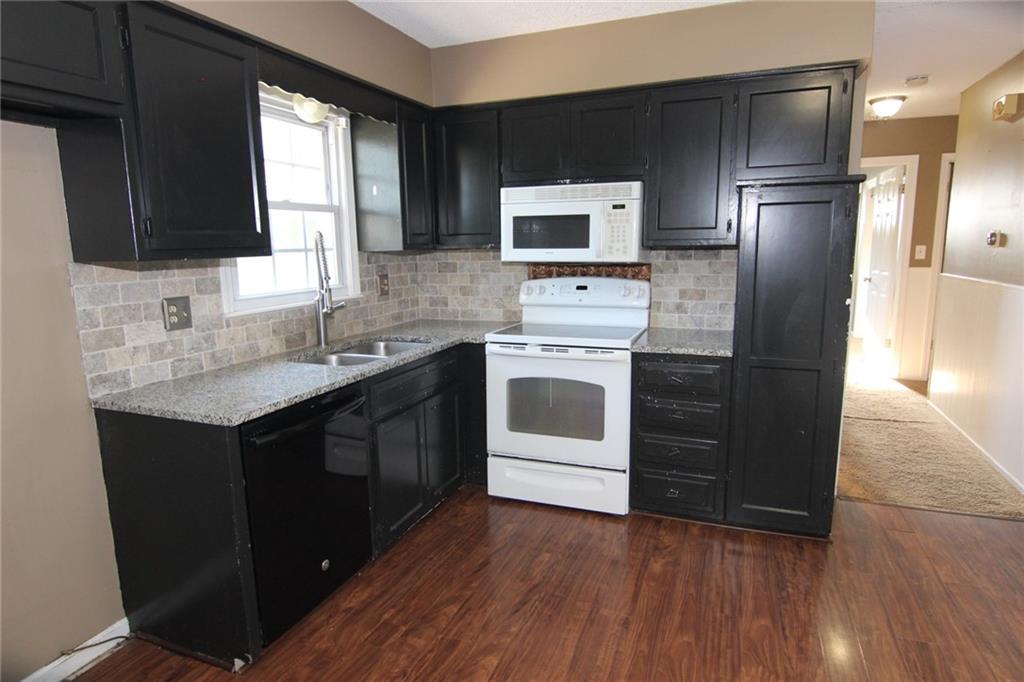 5th image of 11204 W 51St Ter, Shawnee, KS 66203 | MLS# 2631206