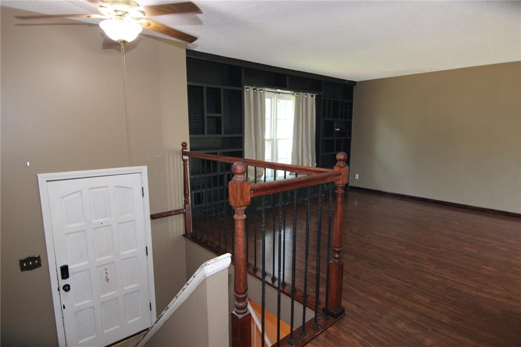 2nd image of 11204 W 51st Ter, Shawnee, KS 66203 | MLS# 2631206