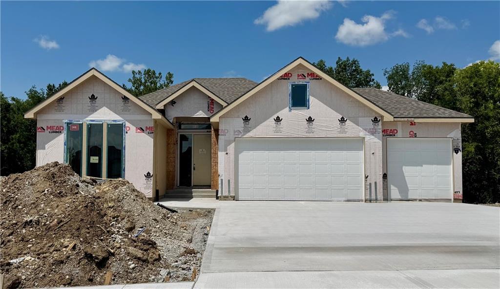 1st image of 9004 N Everton Ave, Kansas City, MO 64153 | MLS# 2631254