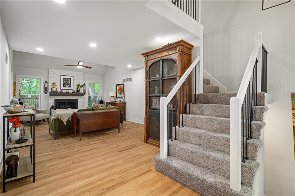 4th image of 1144 Ne Hunters Rdg, Lees Summit, MO 64086 | MLS# 2631268