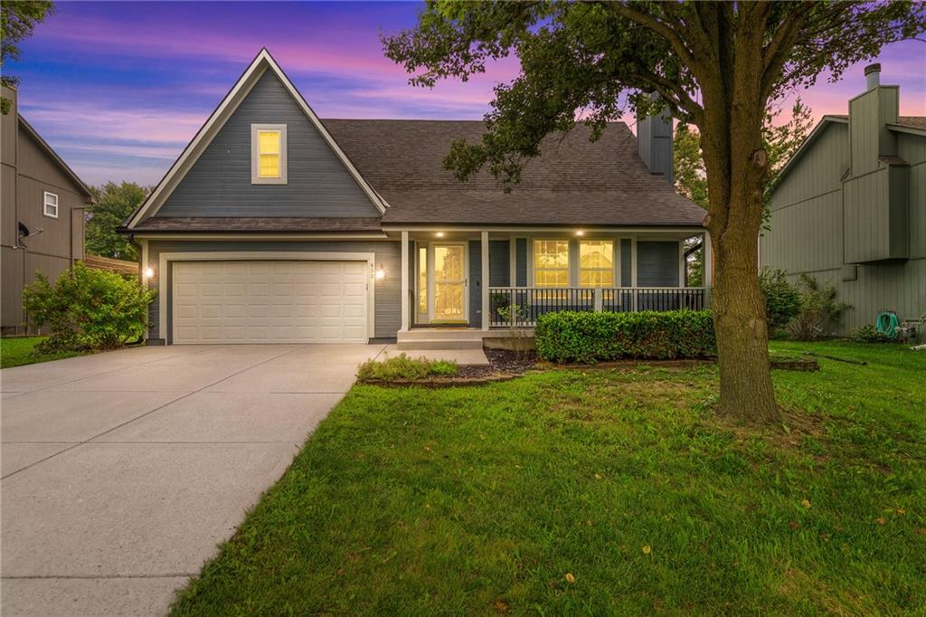 1st image of 433 W Bluebird St, Gardner, KS 66030 | MLS# 2631269