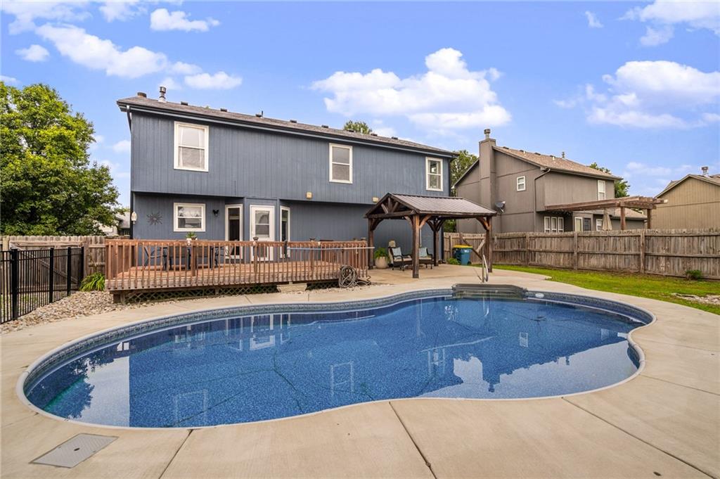 5th image of 433 W Bluebird St, Gardner, KS 66030 | MLS# 2631269