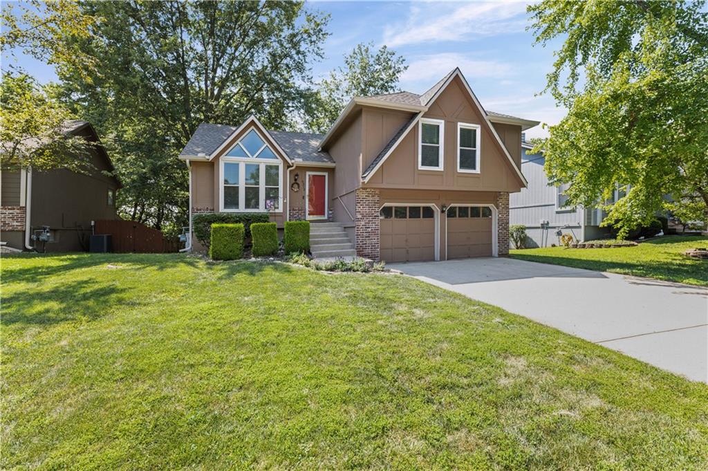 1st image of 6312 Anderson St, Shawnee, KS 66226 | MLS# 2631273