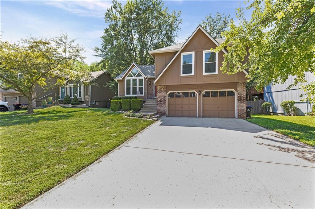 2nd image of 6312 Anderson St, Shawnee, KS 66226 | MLS# 2631273