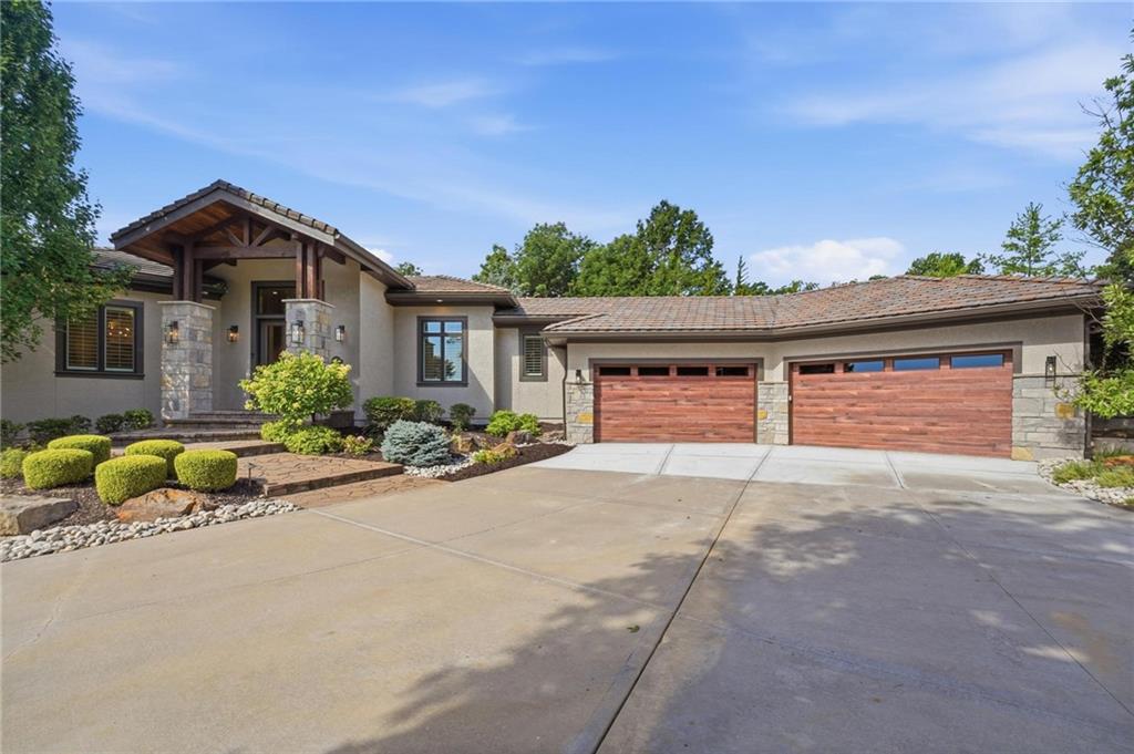 3rd image of 100 Dunhill Ct, Loch Lloyd, MO 64012 | MLS# 2631282
