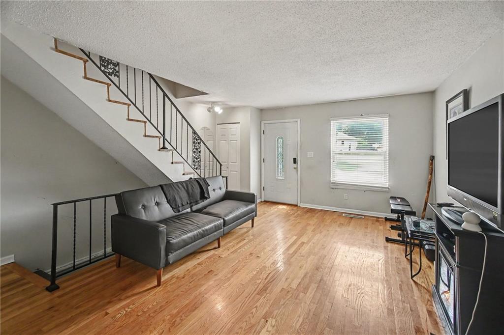2nd image of 8815 Sycamore Ave, Kansas City, MO 64138 | MLS# 2631285