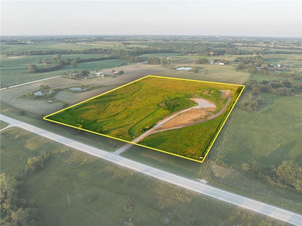 Homes for sale in Hamilton, MO | 5292 N 13 Hwy, Hamilton, MO 64644 | MLS# 2631322