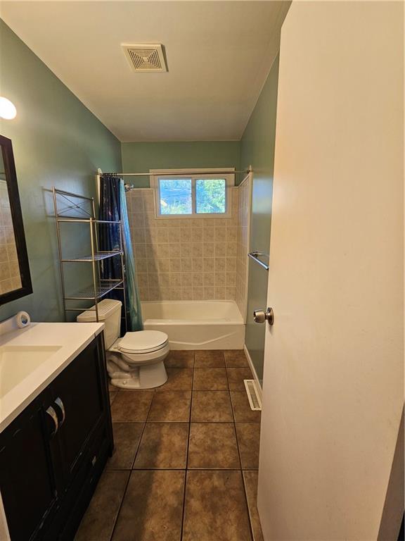 22nd image of 306 Pacific Dr, Belton, MO 64012 | MLS# 2631371