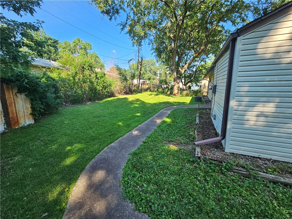 2nd image of 306 Pacific Dr, Belton, MO 64012 | MLS# 2631371