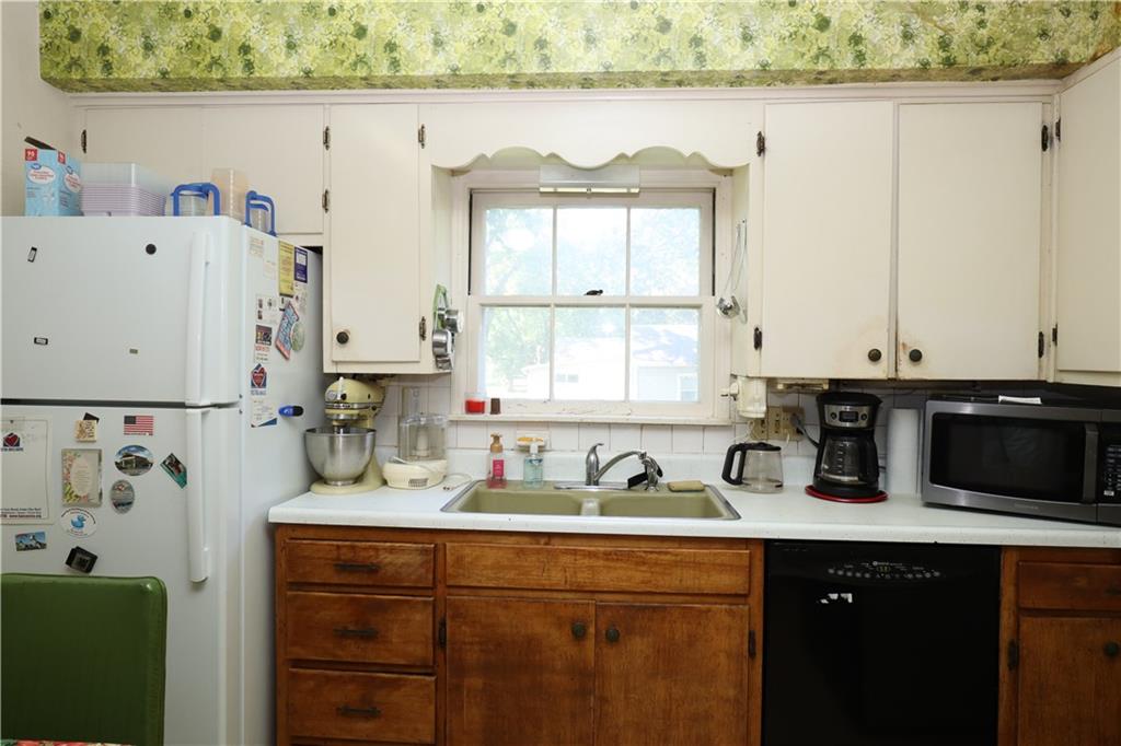 Homes for sale in Eudora, KS | 115 E 8Th St, Eudora, KS 66025 | MLS# 2631397