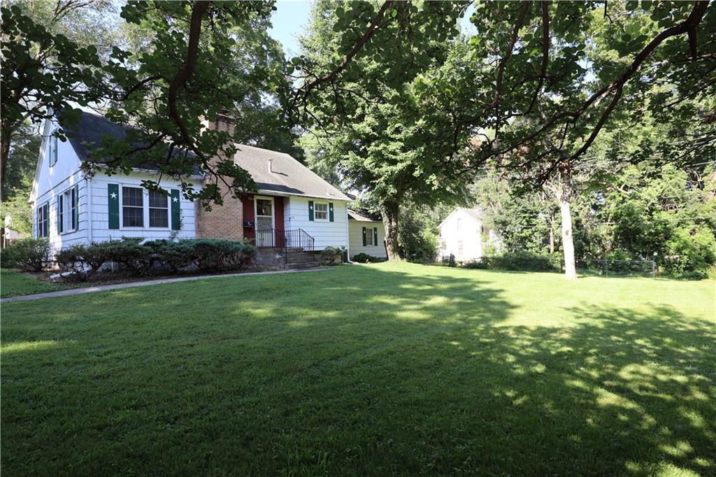 Homes for sale in Eudora, KS | 115 E 8th St, Eudora, KS 66025 | MLS# 2631397