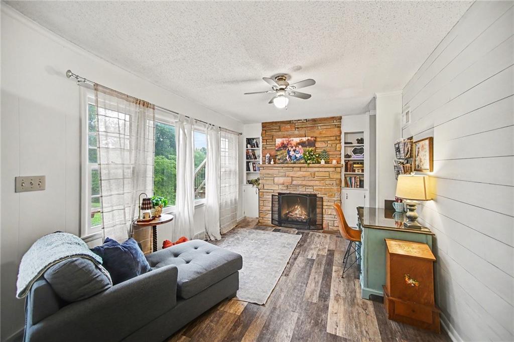 4th image of 1606 Ne 48Th Ter, Kansas City, MO 64118 | MLS# 2631415