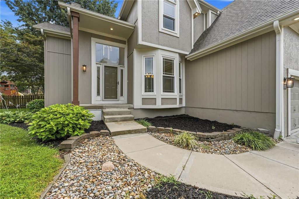 4th image of 2427 Se 5Th Ter, Lees Summit, MO 64063 | MLS# 2631437